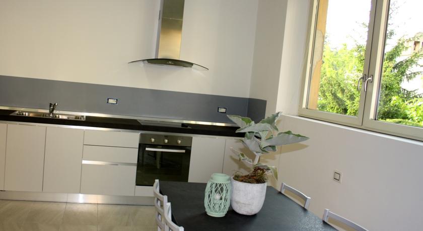 Gilda E Vesuvio Leilighet Bergamo Rom bilde